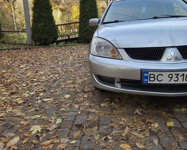 Мицубиси Лансер 2008 в Трускавце на Automoto.ua Серый Мицубиси Лансер, объемом двигателя 1.58 л и пробегом 250 тыс. км за 3200 $, фото 9 на Automoto.ua