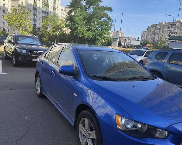 Синий Мицубиси Лансер, объемом двигателя 1.8 л и пробегом 140 тыс. км за 7000 $, фото 4 на Automoto.ua