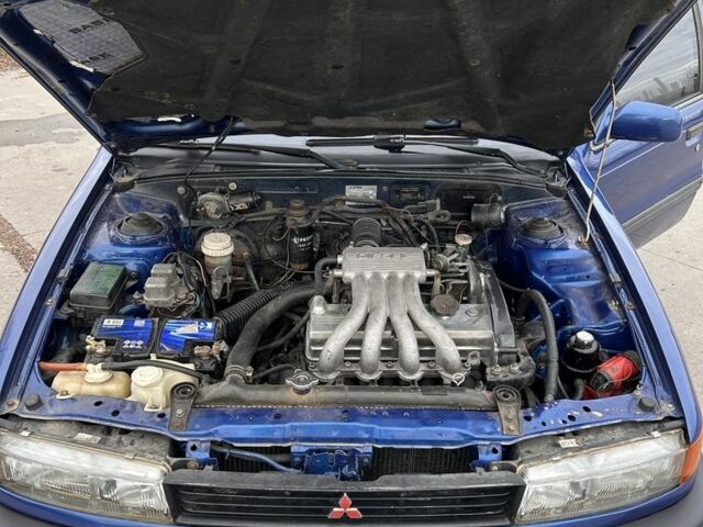 Синий Мицубиси Лансер, объемом двигателя 1.8 л и пробегом 245 тыс. км за 3200 $, фото 8 на Automoto.ua