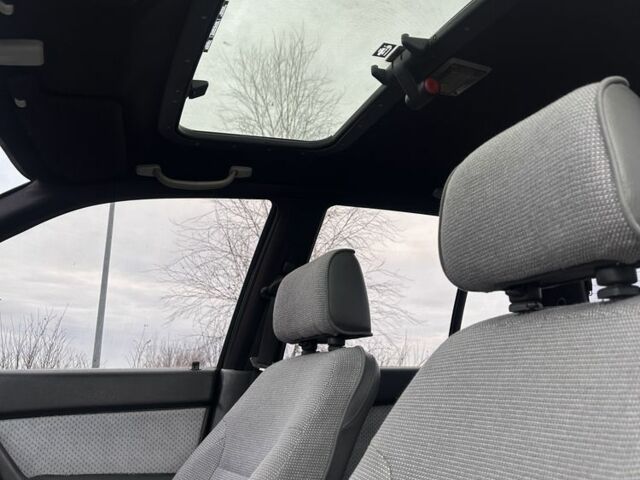 Синий Мицубиси Лансер, объемом двигателя 1.8 л и пробегом 245 тыс. км за 3200 $, фото 4 на Automoto.ua