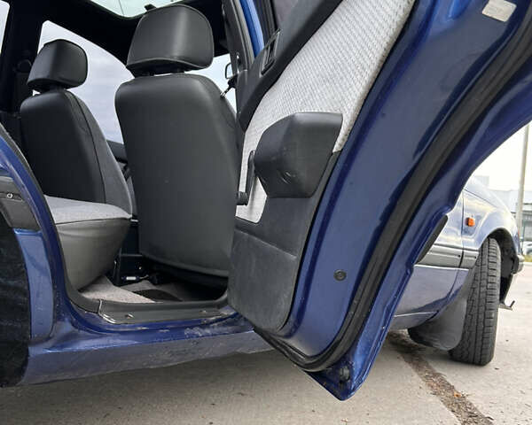 Синий Мицубиси Лансер, объемом двигателя 1.8 л и пробегом 245 тыс. км за 3000 $, фото 33 на Automoto.ua