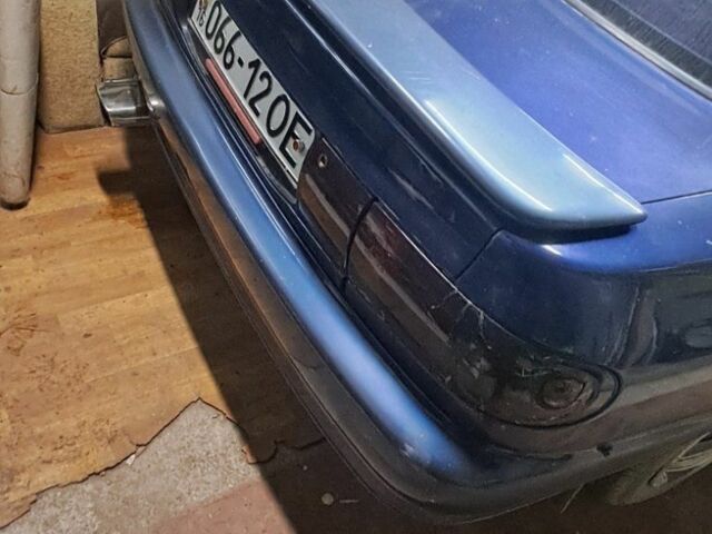 Синий Мицубиси Лансер, объемом двигателя 0 л и пробегом 140 тыс. км за 1500 $, фото 3 на Automoto.ua