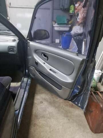 Синій Міцубісі Lancer, об'ємом двигуна 0 л та пробігом 50 тис. км за 1300 $, фото 4 на Automoto.ua