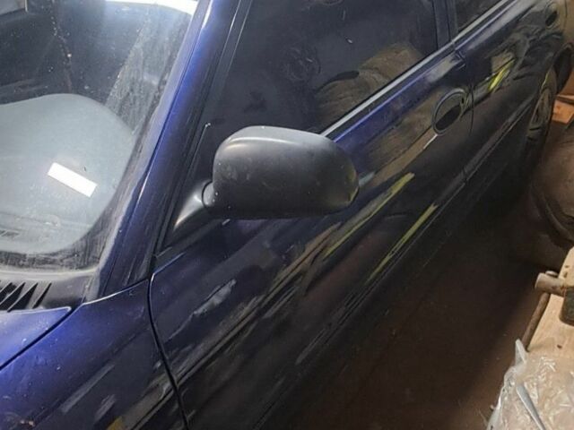 Синий Мицубиси Лансер, объемом двигателя 0 л и пробегом 140 тыс. км за 1500 $, фото 4 на Automoto.ua