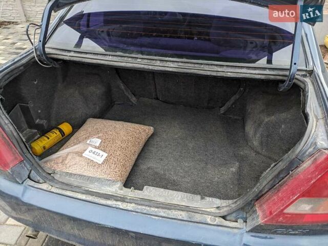 Синій Міцубісі Lancer, об'ємом двигуна 1.3 л та пробігом 250 тис. км за 2100 $, фото 7 на Automoto.ua