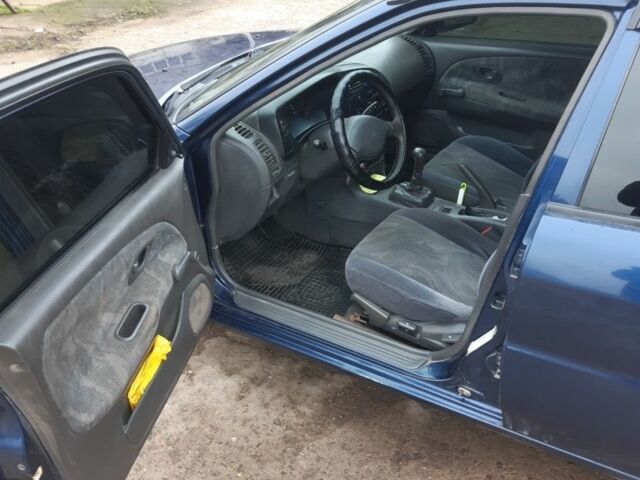 Синий Мицубиси Лансер, объемом двигателя 0 л и пробегом 240 тыс. км за 2300 $, фото 6 на Automoto.ua