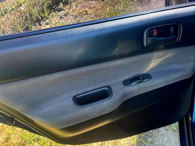 Синій Міцубісі Lancer, об'ємом двигуна 1.6 л та пробігом 239 тис. км за 3800 $, фото 4 на Automoto.ua