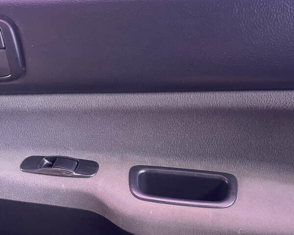 Синий Мицубиси Лансер, объемом двигателя 1.58 л и пробегом 234 тыс. км за 3500 $, фото 15 на Automoto.ua