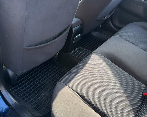 Синій Міцубісі Lancer, об'ємом двигуна 1.6 л та пробігом 148 тис. км за 3000 $, фото 15 на Automoto.ua