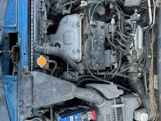 Синий Мицубиси Лансер, объемом двигателя 1.6 л и пробегом 330 тыс. км за 3999 $, фото 7 на Automoto.ua