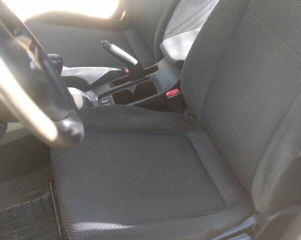 Синий Мицубиси Лансер, объемом двигателя 1.58 л и пробегом 195 тыс. км за 3990 $, фото 23 на Automoto.ua