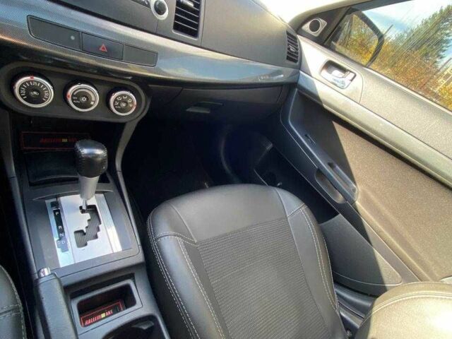 Мицубиси Лансер 2007 в Днепре (Днепропетровске) на Automoto.ua Синий Мицубиси Лансер, объемом двигателя 2 л и пробегом 208 тыс. км за 6400 $, фото 8 на Automoto.ua