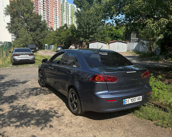 Синий Мицубиси Лансер, объемом двигателя 1.47 л и пробегом 250 тыс. км за 4500 $, фото 8 на Automoto.ua