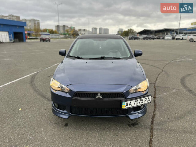 Міцубісі Lancer 2008 у Києві на Automoto.ua Синій Міцубісі Lancer, об'ємом двигуна 2 л та пробігом 265 тис. км за 6250 $, фото 2 на Automoto.ua