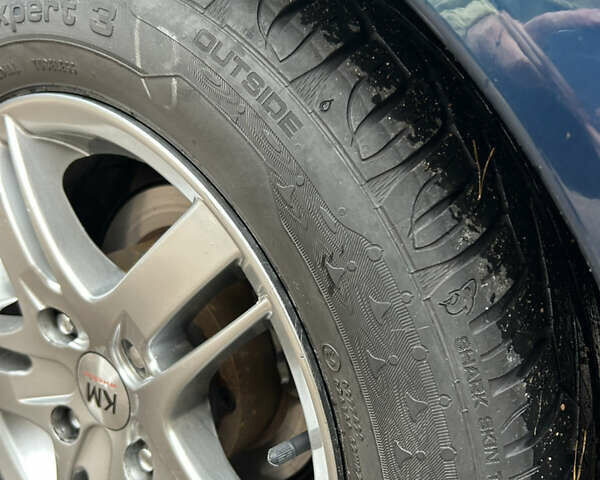 Синий Мицубиси Лансер, объемом двигателя 1.6 л и пробегом 150 тыс. км за 5700 $, фото 32 на Automoto.ua