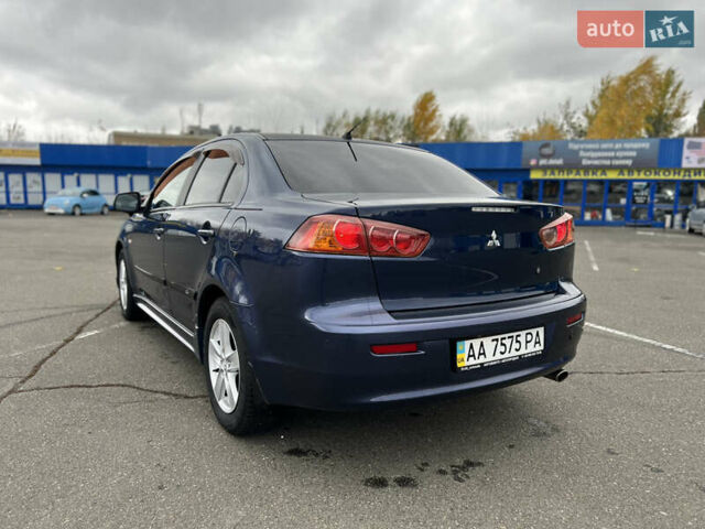 Міцубісі Lancer 2008 у Києві на Automoto.ua Синій Міцубісі Lancer, об'ємом двигуна 2 л та пробігом 265 тис. км за 6250 $, фото 6 на Automoto.ua