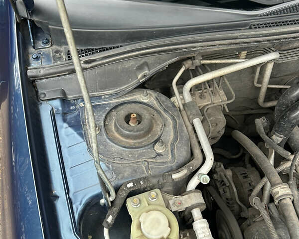 Синий Мицубиси Лансер, объемом двигателя 1.6 л и пробегом 150 тыс. км за 5700 $, фото 14 на Automoto.ua