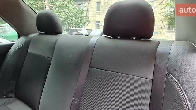 Синій Міцубісі Lancer, об'ємом двигуна 1.58 л та пробігом 215 тис. км за 5200 $, фото 16 на Automoto.ua