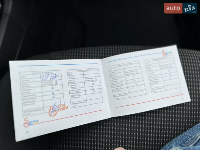 Мицубиси Лансер 2008 в Киеве на Automoto.ua Синий Мицубиси Лансер, объемом двигателя 2 л и пробегом 265 тыс. км за 6200 $, фото 23 на Automoto.ua