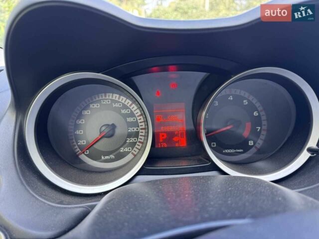Синій Міцубісі Lancer, об'ємом двигуна 2 л та пробігом 300 тис. км за 5800 $, фото 8 на Automoto.ua