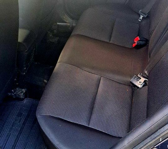 Синій Міцубісі Lancer, об'ємом двигуна 2 л та пробігом 242 тис. км за 5300 $, фото 11 на Automoto.ua