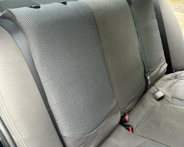 Синий Мицубиси Лансер, объемом двигателя 1.6 л и пробегом 150 тыс. км за 5700 $, фото 47 на Automoto.ua