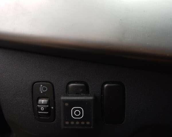 Синій Міцубісі Lancer, об'ємом двигуна 2 л та пробігом 265 тис. км за 5700 $, фото 4 на Automoto.ua