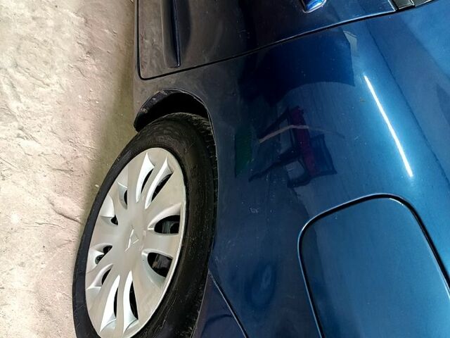 Міцубісі Lancer 2008 у Харкові на Automoto.ua Синій Міцубісі Lancer, об'ємом двигуна 1.6 л та пробігом 210 тис. км за 3700 $, фото 10 на Automoto.ua