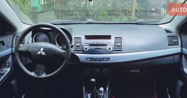 Мицубиси Лансер 2008 в Днепре (Днепропетровске) на Automoto.ua Синий Мицубиси Лансер, объемом двигателя 1.5 л и пробегом 260 тыс. км за 5200 $, фото 1 на Automoto.ua