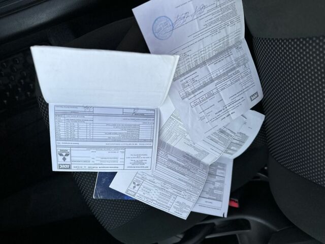 Синий Мицубиси Лансер, объемом двигателя 1.6 л и пробегом 138 тыс. км за 4800 $, фото 17 на Automoto.ua