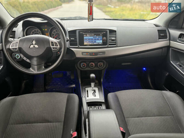 Синий Мицубиси Лансер, объемом двигателя 2.36 л и пробегом 184 тыс. км за 7650 $, фото 12 на Automoto.ua