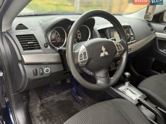 Синий Мицубиси Лансер, объемом двигателя 2.36 л и пробегом 184 тыс. км за 7650 $, фото 8 на Automoto.ua