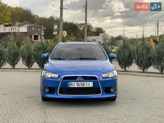 Синий Мицубиси Лансер, объемом двигателя 2.36 л и пробегом 218 тыс. км за 9999 $, фото 2 на Automoto.ua