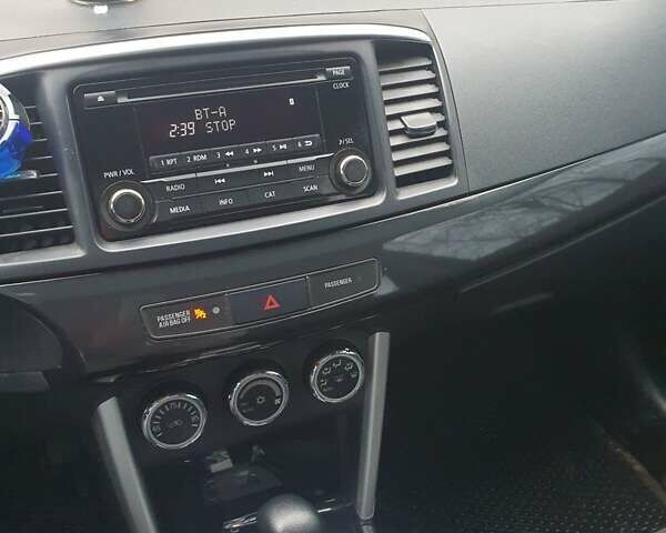Синій Міцубісі Lancer, об'ємом двигуна 2 л та пробігом 153 тис. км за 8500 $, фото 1 на Automoto.ua