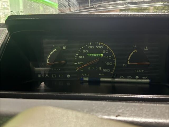 Синий Мицубиси Лансер, объемом двигателя 1.5 л и пробегом 170 тыс. км за 650 $, фото 4 на Automoto.ua