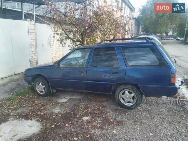 Синий Мицубиси Лансер, объемом двигателя 0 л и пробегом 322 тыс. км за 650 $, фото 3 на Automoto.ua