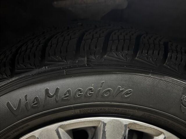 Синий Мицубиси Лансер, объемом двигателя 1.5 л и пробегом 170 тыс. км за 650 $, фото 2 на Automoto.ua