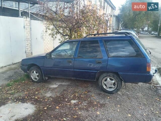 Синий Мицубиси Лансер, объемом двигателя 0 л и пробегом 330 тыс. км за 450 $, фото 6 на Automoto.ua