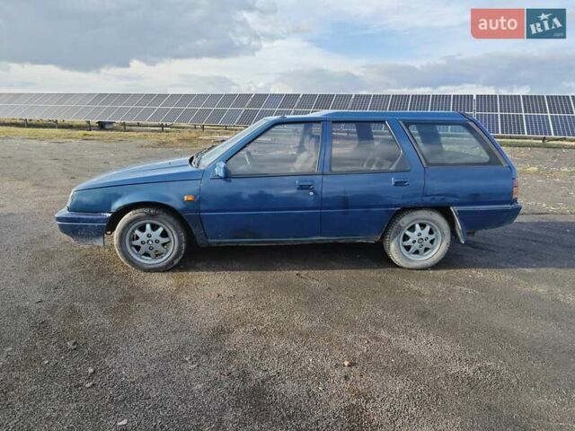 Міцубісі Lancer 1989 у Радехове на Automoto.ua Синій Міцубісі Lancer, об'ємом двигуна 1.5 л та пробігом 300 тис. км за 1000 $, фото 3 на Automoto.ua