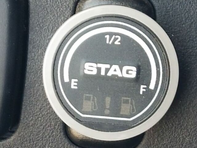 Синий Мицубиси Лансер, объемом двигателя 2.4 л и пробегом 185 тыс. км за 7300 $, фото 5 на Automoto.ua