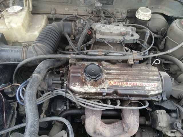 Зеленый Мицубиси Лансер, объемом двигателя 0 л и пробегом 111 тыс. км за 700 $, фото 5 на Automoto.ua