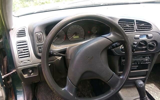 Мицубиси Лансер 1996 в Львове на Automoto.ua Зеленый Мицубиси Лансер, объемом двигателя 1.3 л и пробегом 250 тыс. км за 1500 $, фото 2 на Automoto.ua