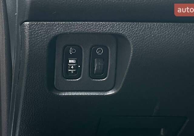 Зелений Міцубісі Lancer, об'ємом двигуна 1.6 л та пробігом 262 тис. км за 3999 $, фото 11 на Automoto.ua