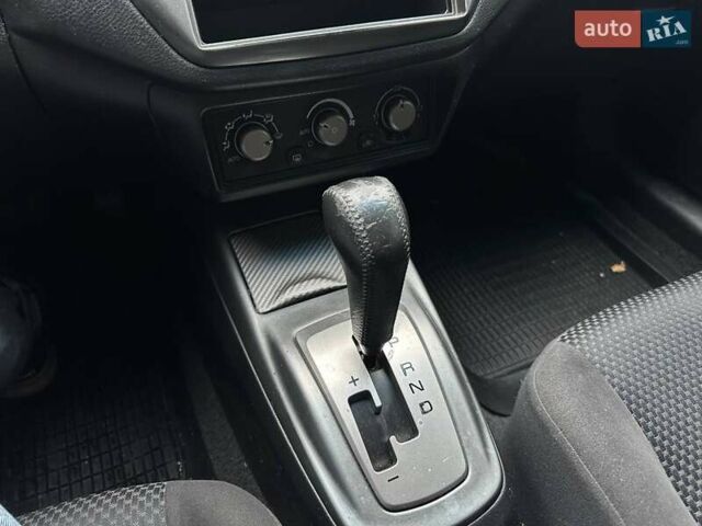 Зелений Міцубісі Lancer, об'ємом двигуна 1.58 л та пробігом 208 тис. км за 3990 $, фото 24 на Automoto.ua