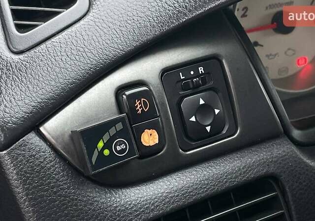 Зелений Міцубісі Lancer, об'ємом двигуна 1.6 л та пробігом 262 тис. км за 3999 $, фото 13 на Automoto.ua