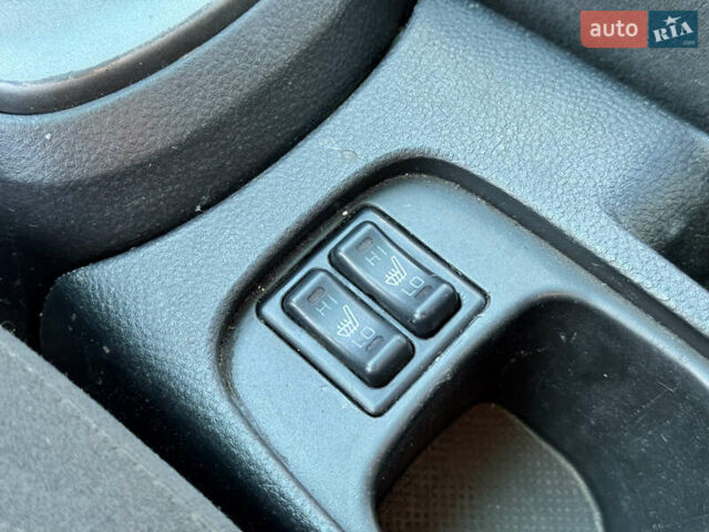 Мицубиси Лансер 2006 в Николаеве на Automoto.ua Зеленый Мицубиси Лансер, объемом двигателя 1.58 л и пробегом 271 тыс. км за 4599 $, фото 14 на Automoto.ua