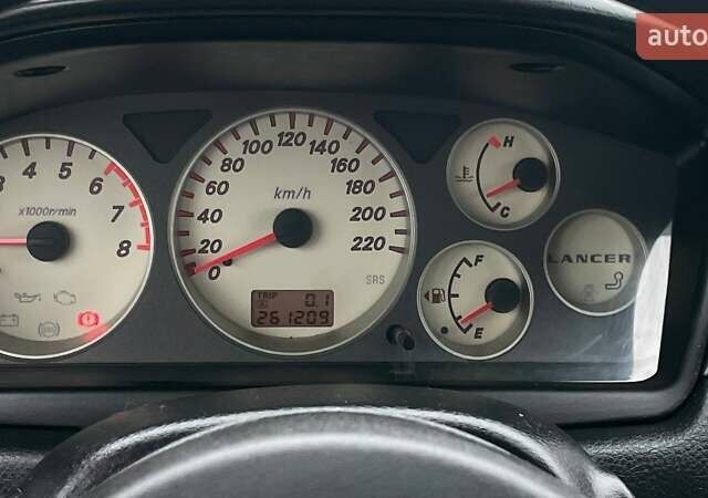 Зелений Міцубісі Lancer, об'ємом двигуна 1.6 л та пробігом 262 тис. км за 3999 $, фото 18 на Automoto.ua