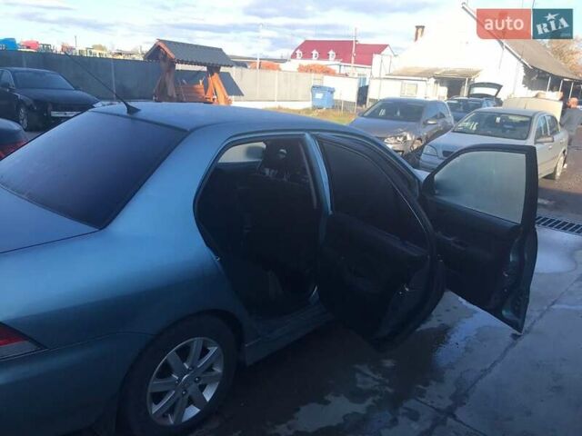 Зеленый Мицубиси Лансер, объемом двигателя 1.6 л и пробегом 184 тыс. км за 2000 $, фото 7 на Automoto.ua