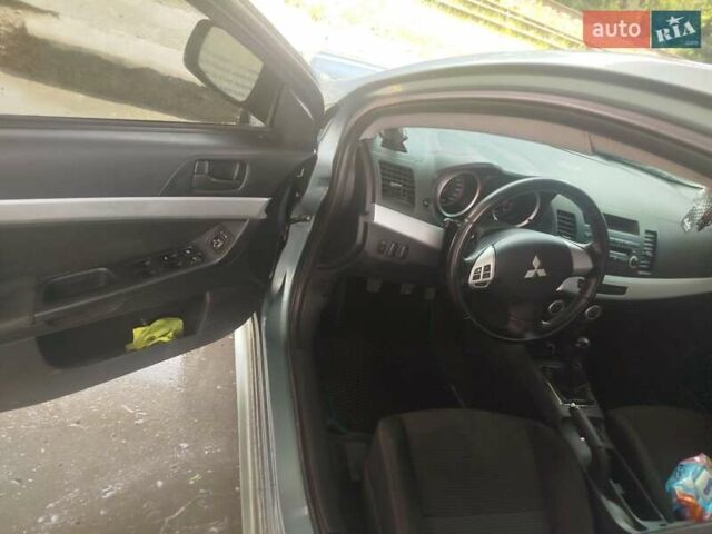Зелений Міцубісі Lancer, об'ємом двигуна 1.5 л та пробігом 289 тис. км за 5700 $, фото 6 на Automoto.ua