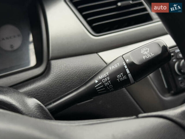 Зеленый Мицубиси Лансер, объемом двигателя 1.6 л и пробегом 214 тыс. км за 4150 $, фото 18 на Automoto.ua